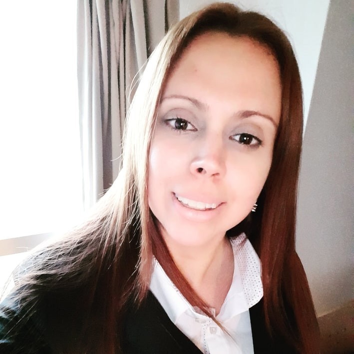 カミラ、ブラジル